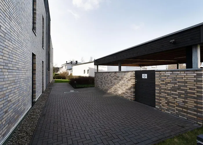 Im Sonnengarten Pinguin * Kellenhusen